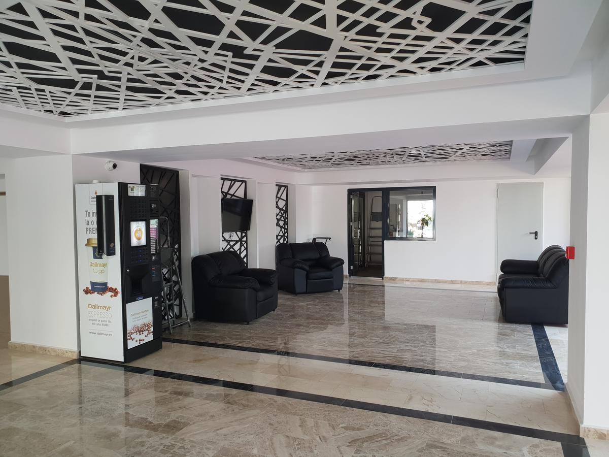 Marble Luxury Apartments มามายา ภายนอก รูปภาพ