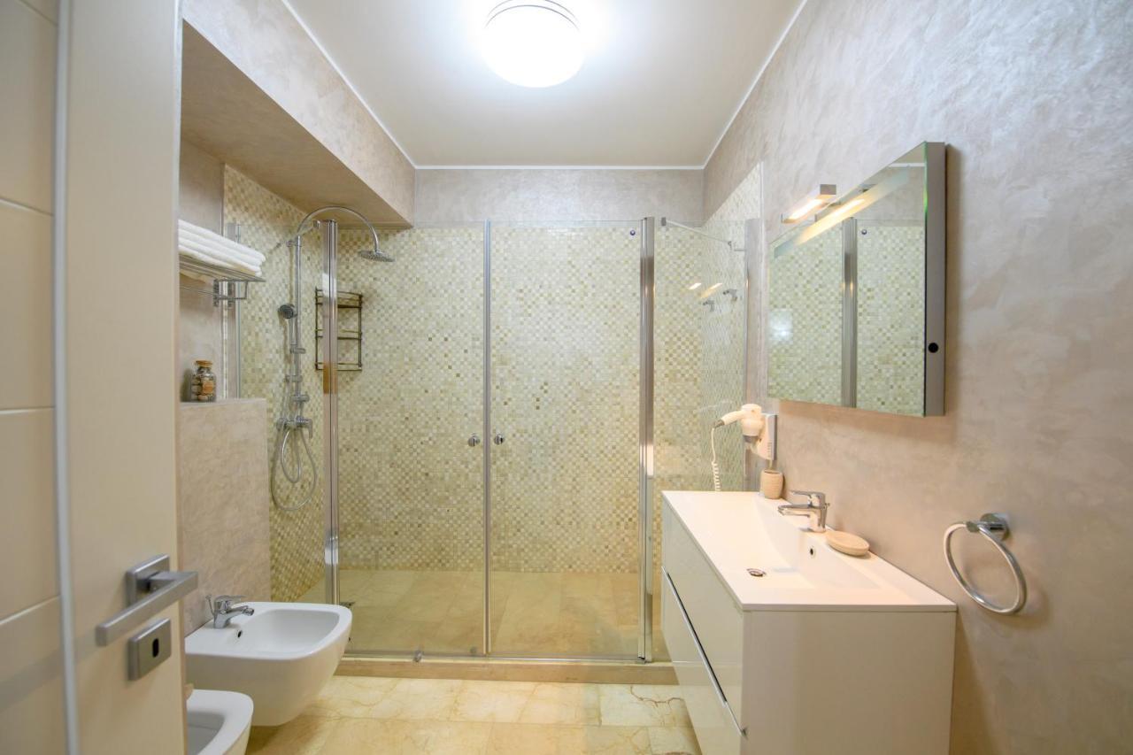Marble Luxury Apartments มามายา ภายนอก รูปภาพ