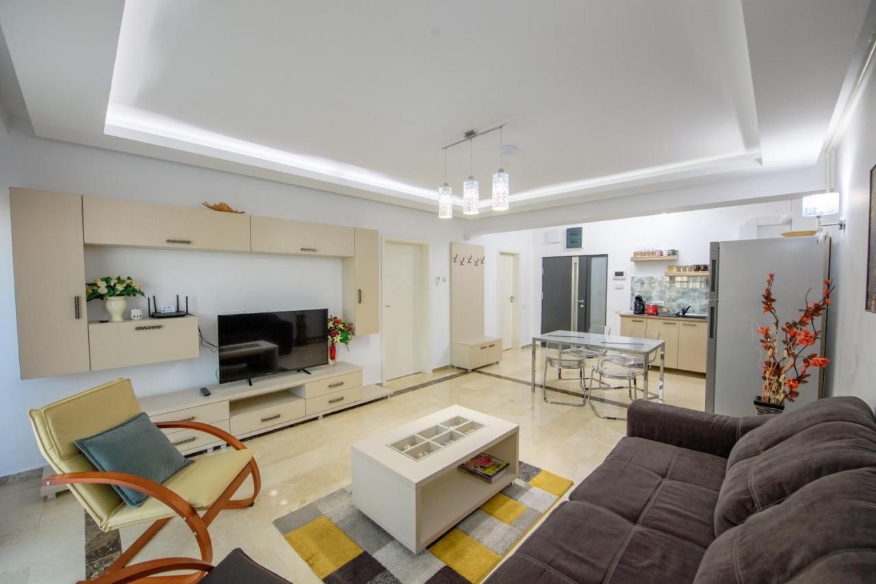Marble Luxury Apartments มามายา ภายนอก รูปภาพ